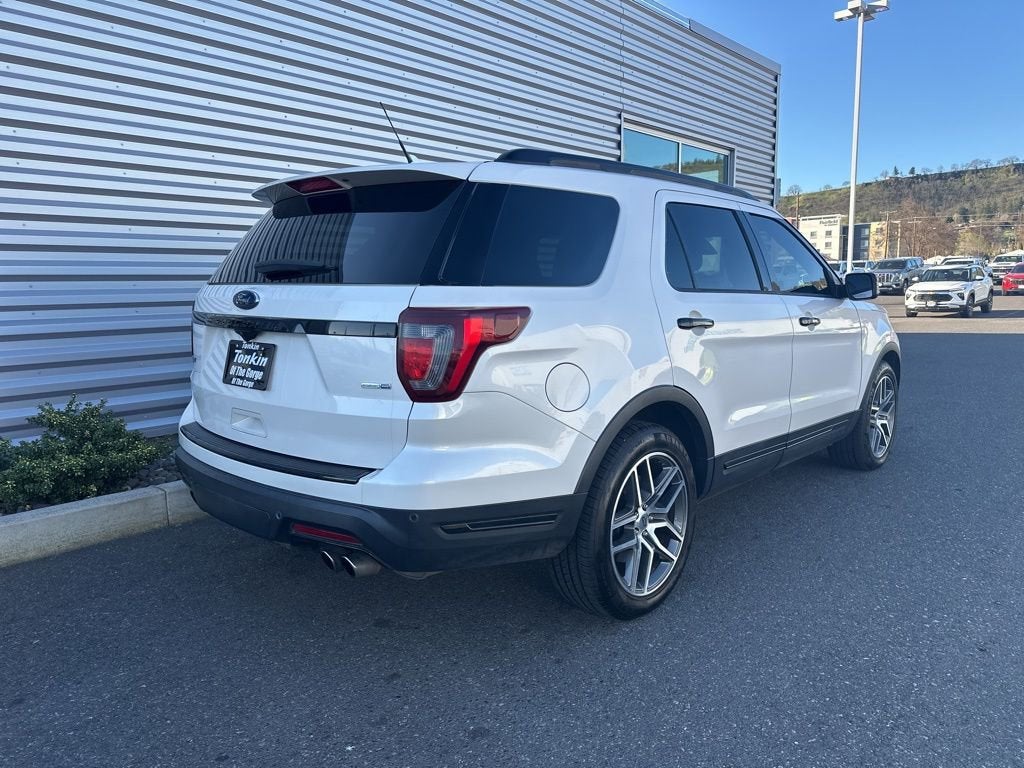 2018 Ford Explorer Sport