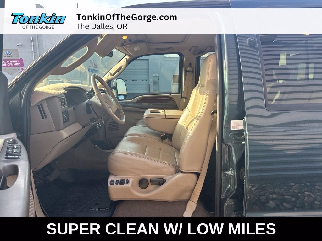 2004 Ford Super Duty F-350 SRW XL