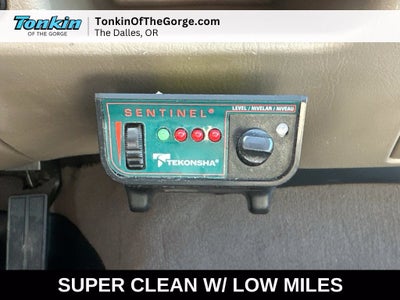 2004 Ford Super Duty F-350 SRW XL