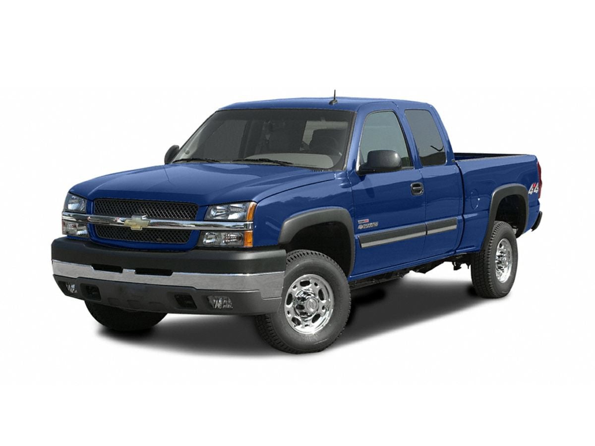 2004 Chevrolet Silverado 2500 HD LS