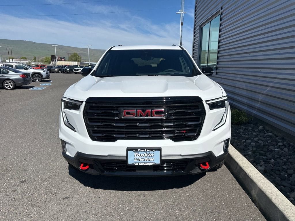2026 GMC Acadia AT4