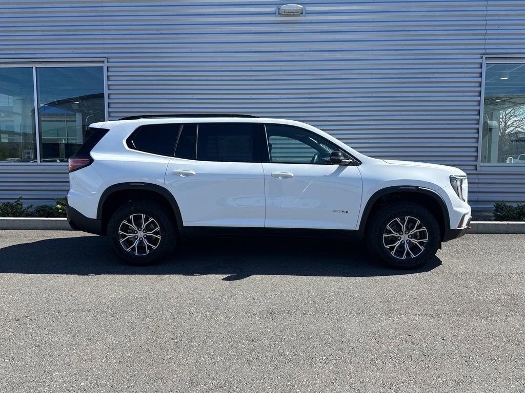 2026 GMC Acadia AT4