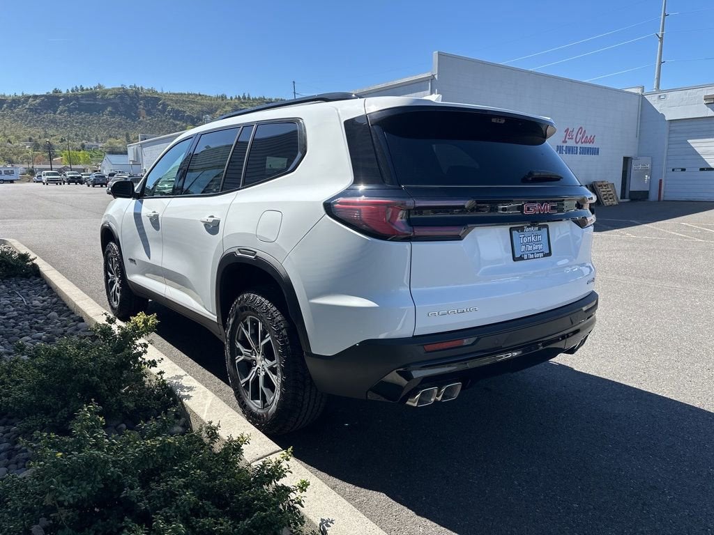 2026 GMC Acadia AT4