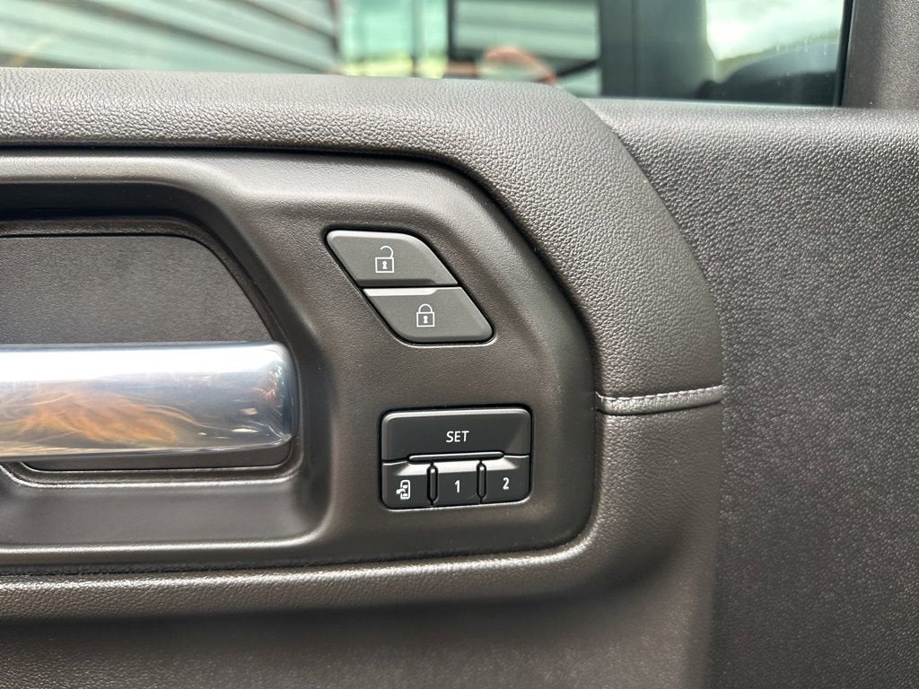 2023 GMC Sierra 3500 HD Denali