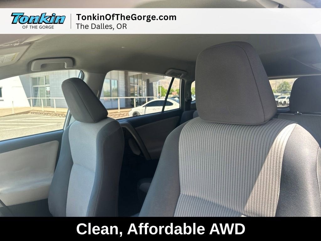 2015 Toyota RAV4 LE