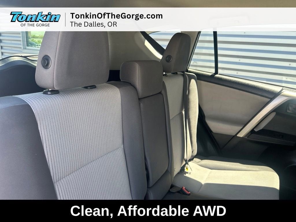 2015 Toyota RAV4 LE