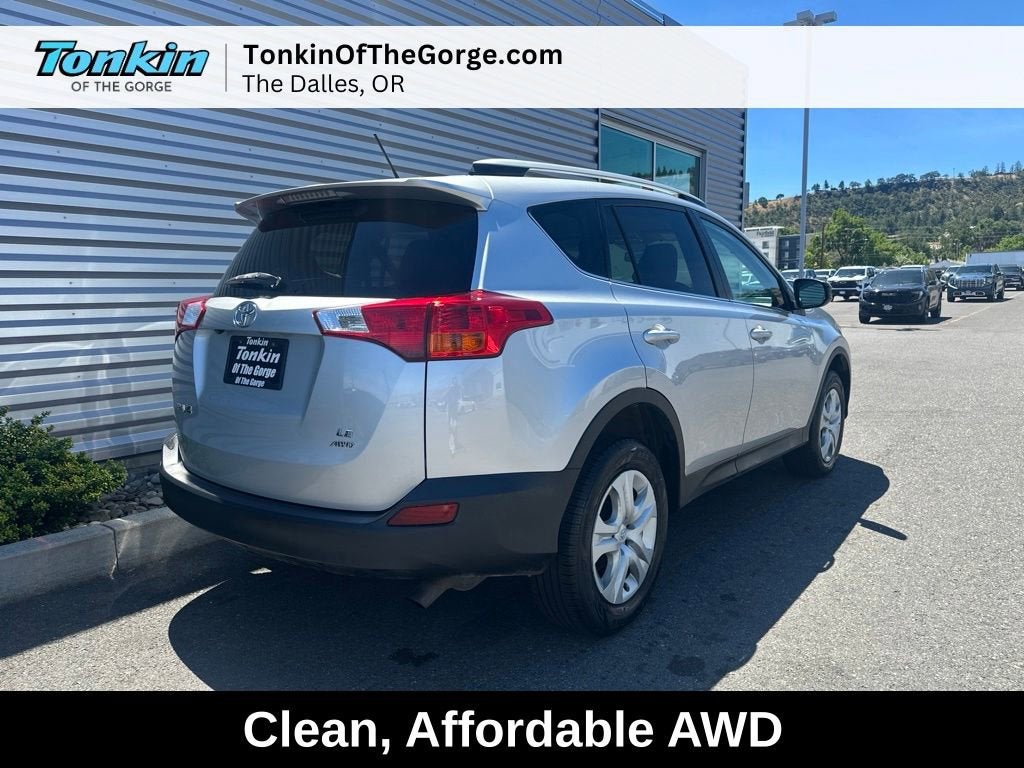 2015 Toyota RAV4 LE