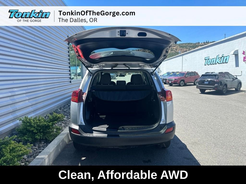 2015 Toyota RAV4 LE