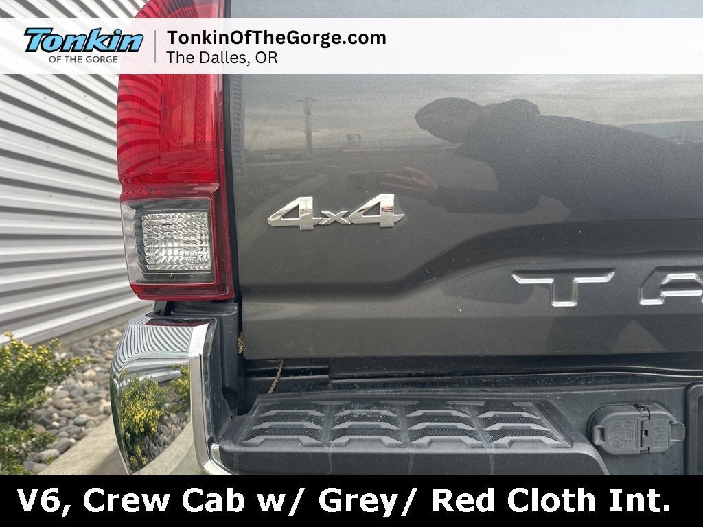 2018 Toyota Tacoma SR