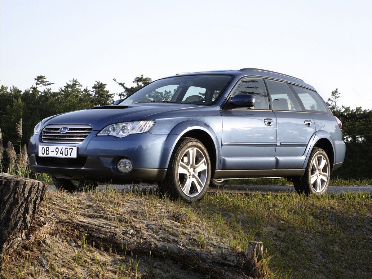 2009 Subaru Outback Base