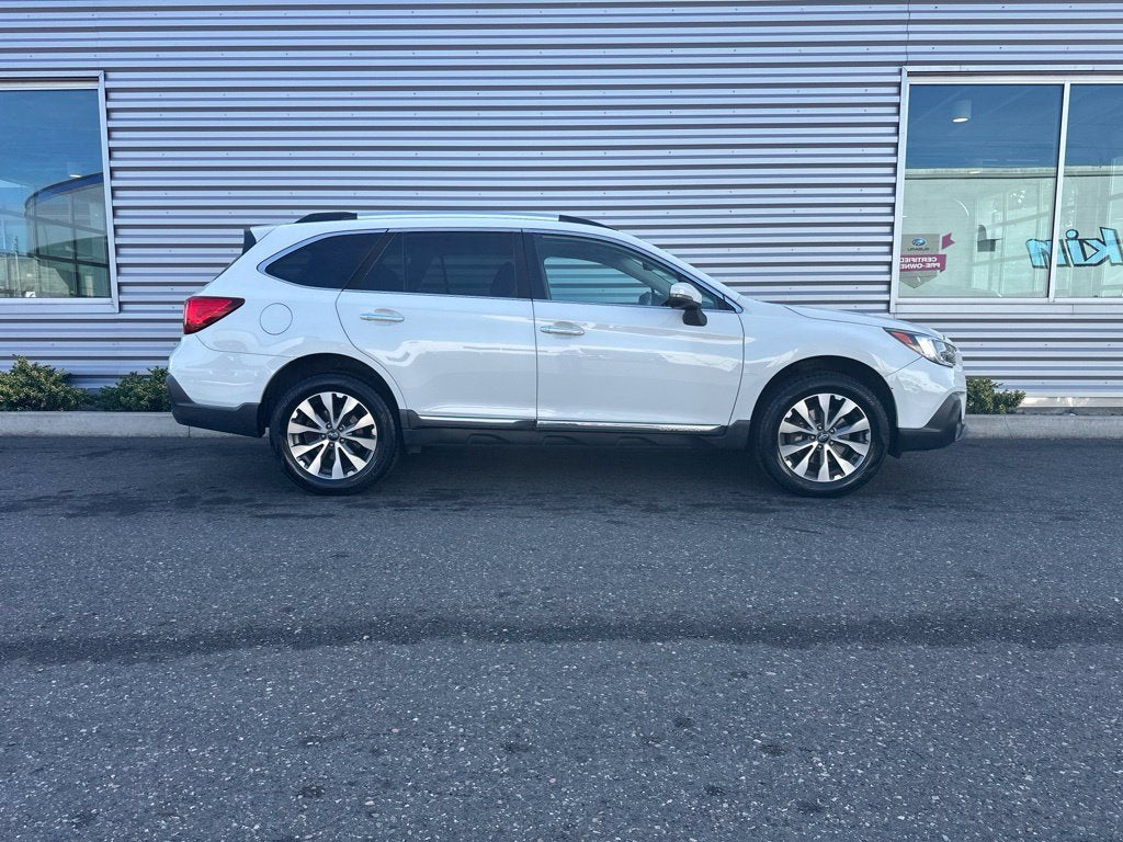 2019 Subaru Outback Touring
