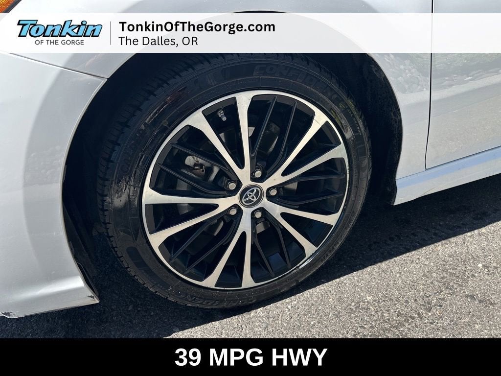 2019 Toyota Camry LE