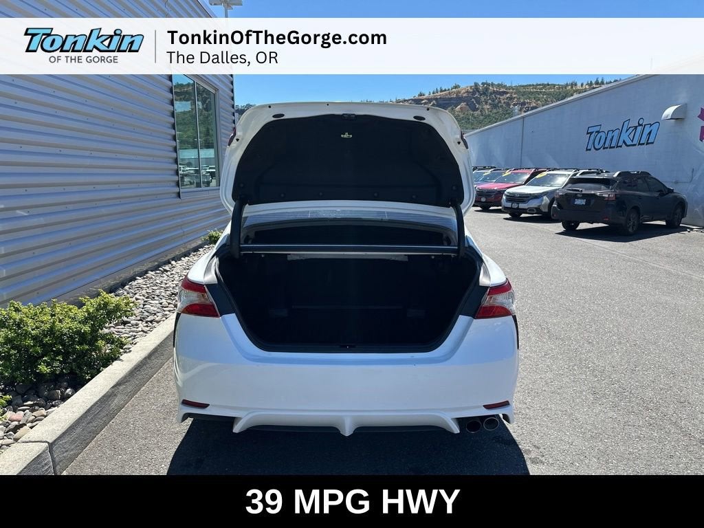 2019 Toyota Camry LE