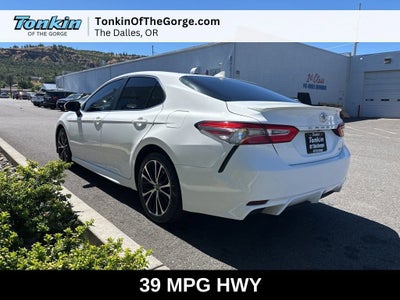 2019 Toyota Camry LE