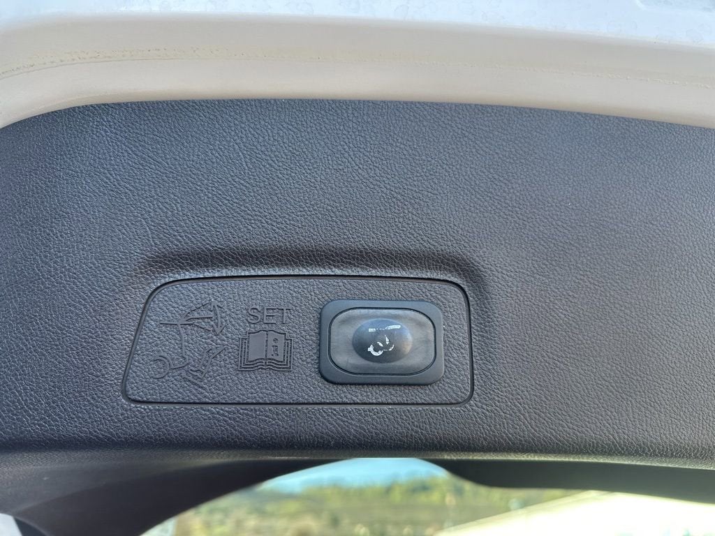 2016 Lincoln MKC Reserve