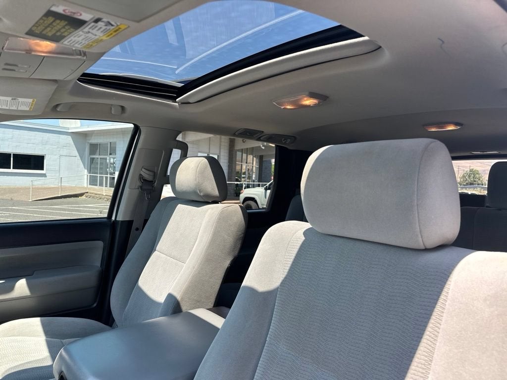 2019 Toyota Sequoia SR5