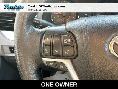 2016 Toyota Sienna LE AAS