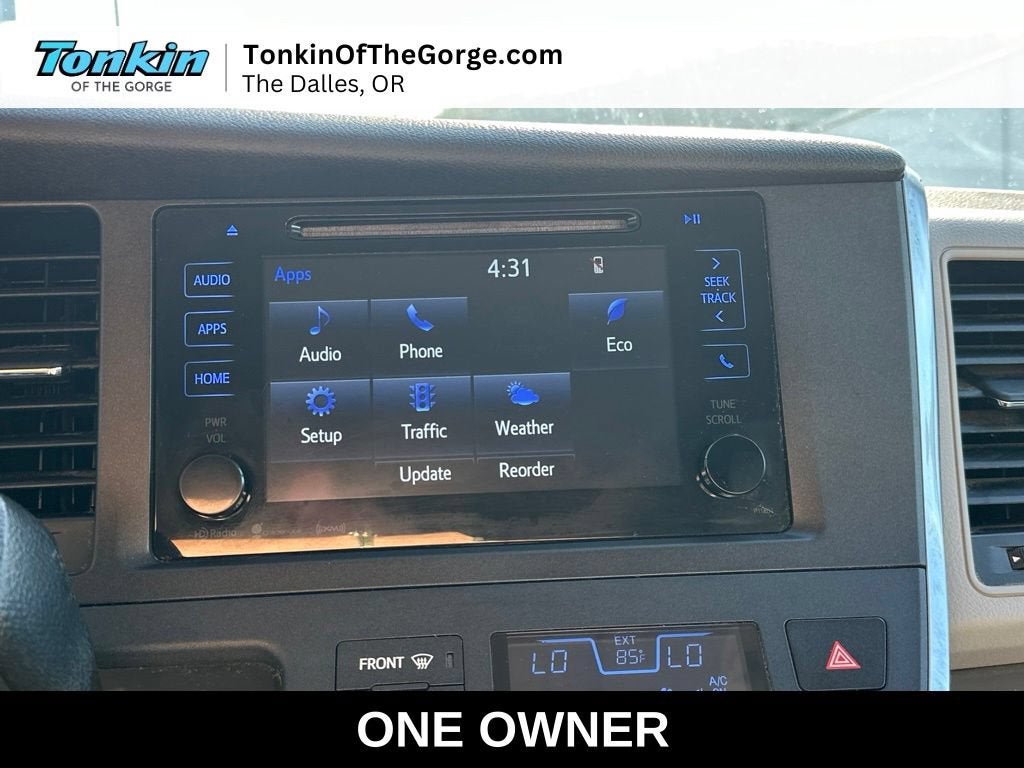 2016 Toyota Sienna LE AAS