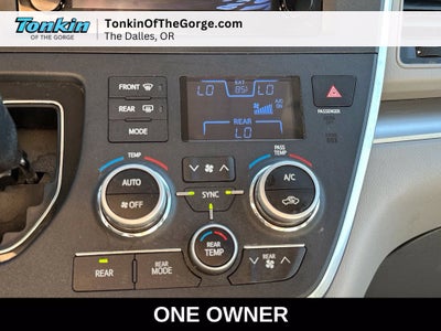 2016 Toyota Sienna LE AAS