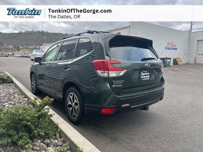 2023 Subaru Forester Premium