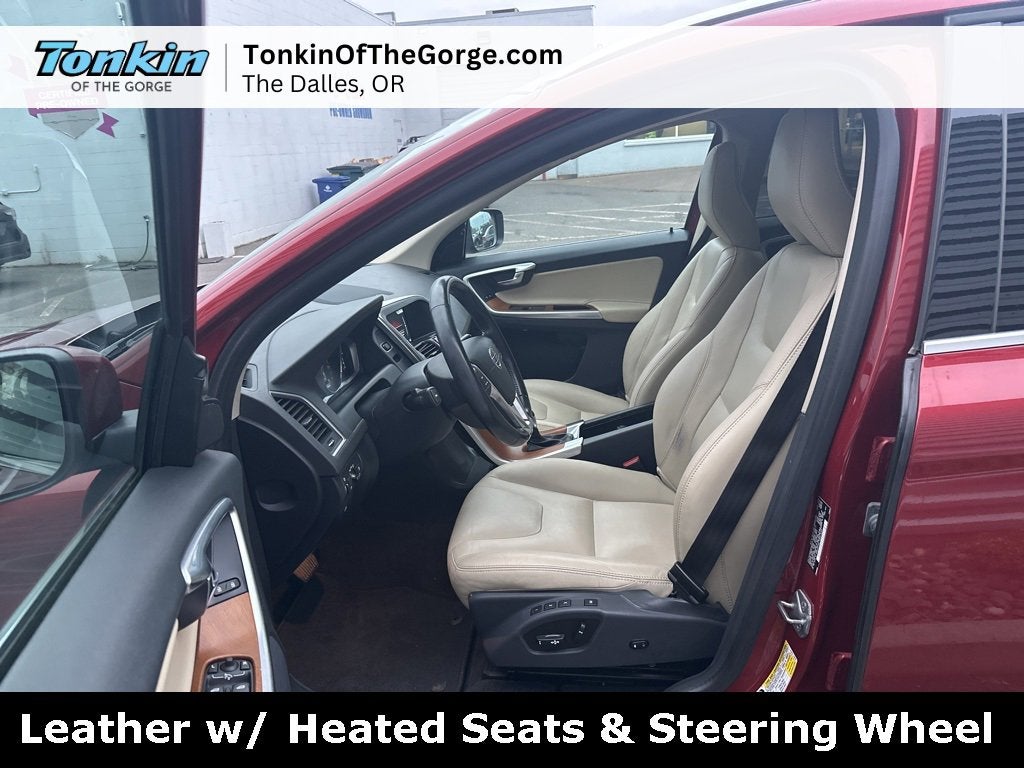 2016 Volvo XC60 T6 Drive-E Platinum